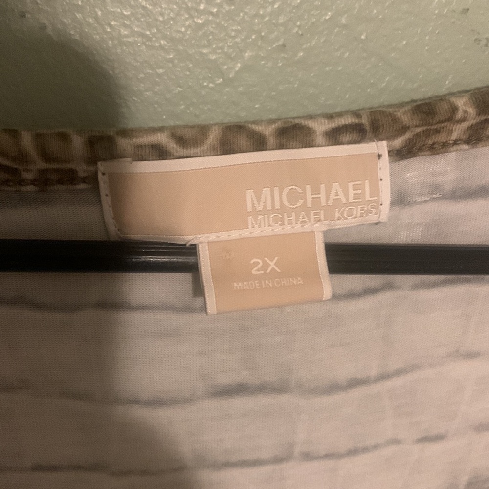 Patterned Michael Kors Shirt 2x View 3